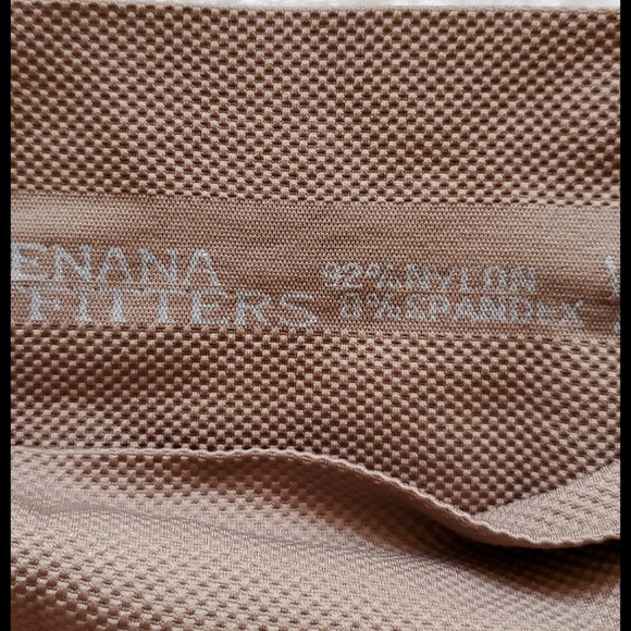 ZENANA OUTFITTERS Mocha tan cut out design leggings Small/Medium - Picture 4 of 4